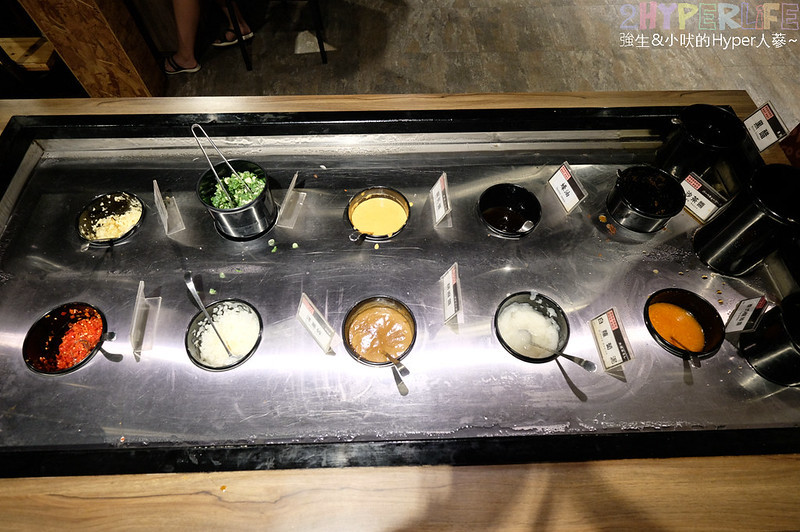 個人小火鍋,台中北區火鍋,台中北區美食,台中涮涮鍋,台中火鍋,台中火鍋好吃,台中美食,台中鴛鴦鍋,肉多多 台中,肉多多 漢口店,肉多多火鍋 @強生與小吠的Hyper人蔘~
