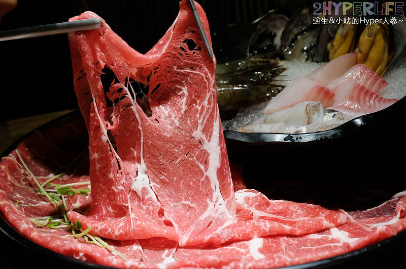 個人小火鍋,台中北區火鍋,台中北區美食,台中涮涮鍋,台中火鍋,台中火鍋好吃,台中美食,台中鴛鴦鍋,肉多多 台中,肉多多 漢口店,肉多多火鍋 @強生與小吠的Hyper人蔘~