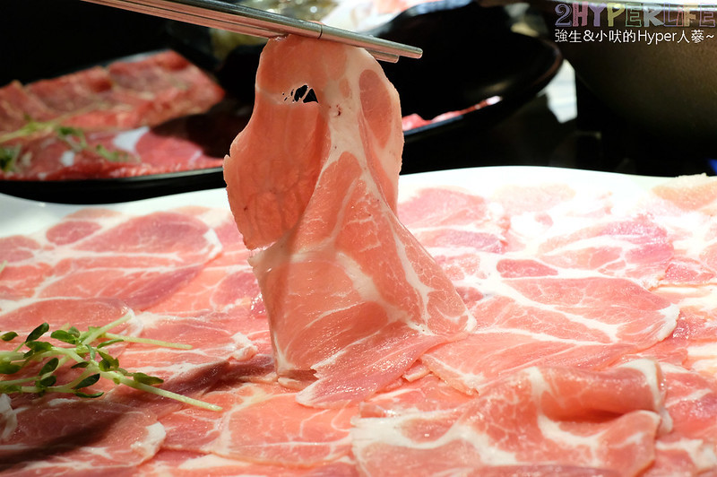 個人小火鍋,台中北區火鍋,台中北區美食,台中涮涮鍋,台中火鍋,台中火鍋好吃,台中美食,台中鴛鴦鍋,肉多多 台中,肉多多 漢口店,肉多多火鍋 @強生與小吠的Hyper人蔘~