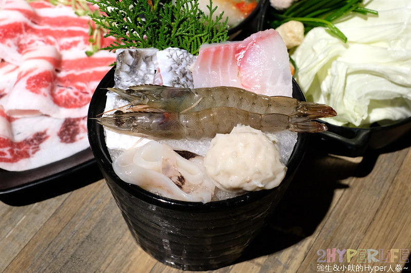 個人小火鍋,台中北區火鍋,台中北區美食,台中涮涮鍋,台中火鍋,台中火鍋好吃,台中美食,台中鴛鴦鍋,肉多多 台中,肉多多 漢口店,肉多多火鍋 @強生與小吠的Hyper人蔘~