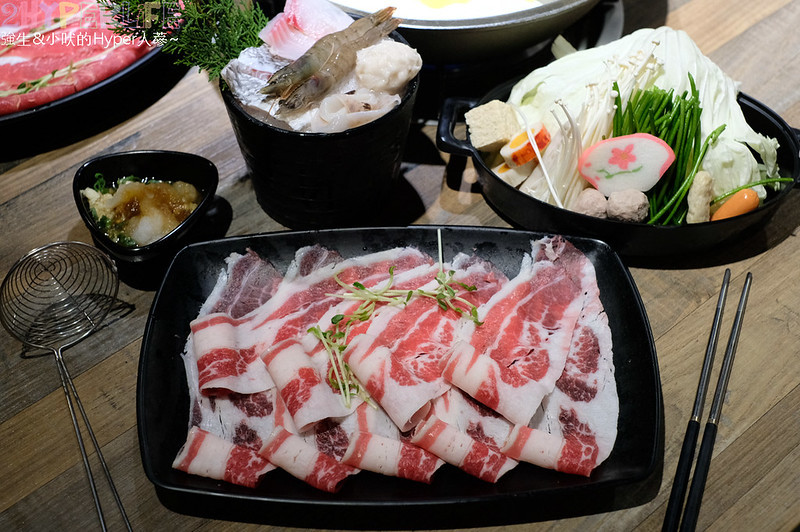 個人小火鍋,台中北區火鍋,台中北區美食,台中涮涮鍋,台中火鍋,台中火鍋好吃,台中美食,台中鴛鴦鍋,肉多多 台中,肉多多 漢口店,肉多多火鍋 @強生與小吠的Hyper人蔘~