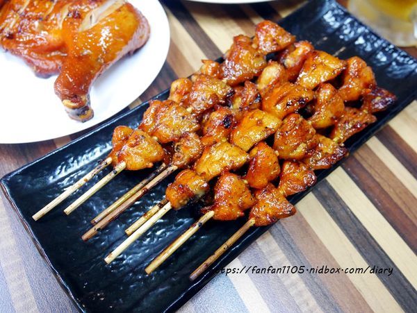 【艋舺美食】勝祥號燒烤一肥仔燒菓子 #燒烤 #串燒 #甜點 #豆腐蛋糕 #萬華美食 #伴手禮 (12).JPG