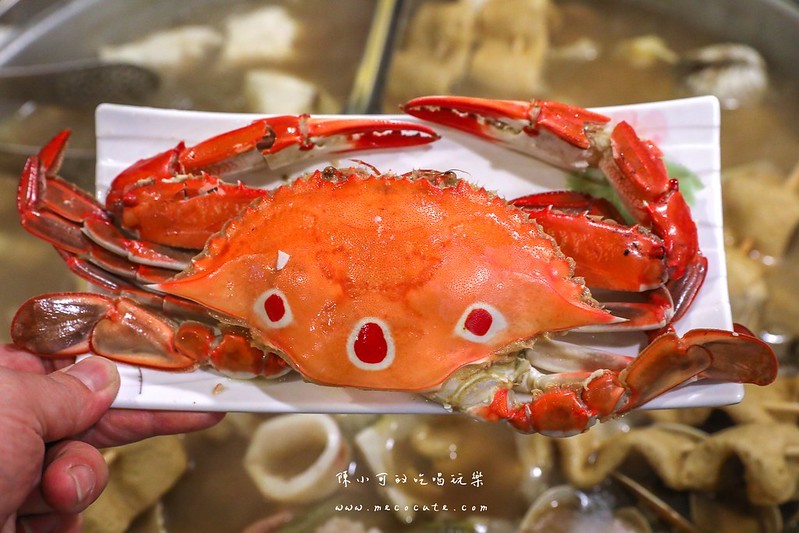 巨大貝殼鍋,新莊美食,新莊聚餐,新莊餐廳,節日聚餐餐廳,聖誕節聚餐推薦,韓國排隊美食,韓國海鮮蒸籠,韓國海鮮鍋,韓蚌蚌,韓蚌蚌海鮮研究院,韓蚌蚌海鮮研究院菜單 @陳小可的吃喝玩樂