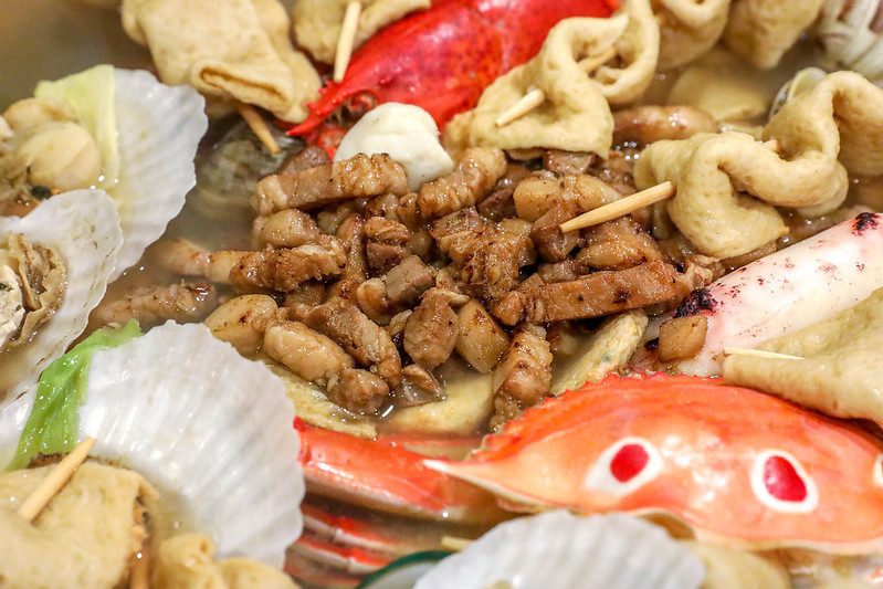 巨大貝殼鍋,新莊美食,新莊聚餐,新莊餐廳,節日聚餐餐廳,聖誕節聚餐推薦,韓國排隊美食,韓國海鮮蒸籠,韓國海鮮鍋,韓蚌蚌,韓蚌蚌海鮮研究院,韓蚌蚌海鮮研究院菜單 @陳小可的吃喝玩樂