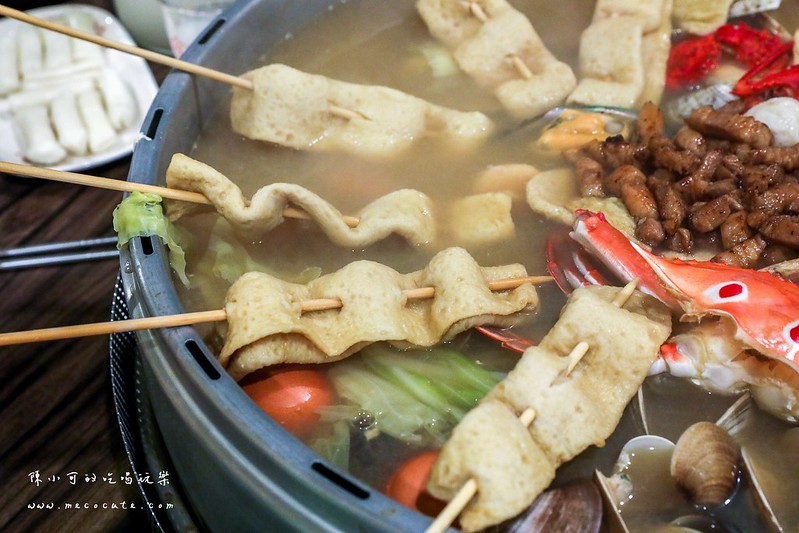 巨大貝殼鍋,新莊美食,新莊聚餐,新莊餐廳,節日聚餐餐廳,聖誕節聚餐推薦,韓國排隊美食,韓國海鮮蒸籠,韓國海鮮鍋,韓蚌蚌,韓蚌蚌海鮮研究院,韓蚌蚌海鮮研究院菜單 @陳小可的吃喝玩樂