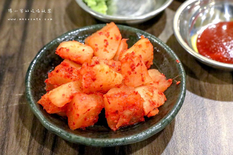 巨大貝殼鍋,新莊美食,新莊聚餐,新莊餐廳,節日聚餐餐廳,聖誕節聚餐推薦,韓國排隊美食,韓國海鮮蒸籠,韓國海鮮鍋,韓蚌蚌,韓蚌蚌海鮮研究院,韓蚌蚌海鮮研究院菜單 @陳小可的吃喝玩樂