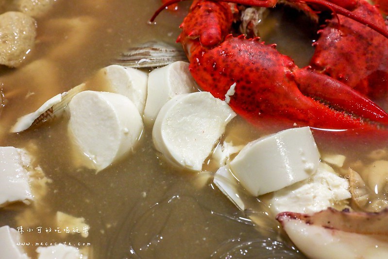 巨大貝殼鍋,新莊美食,新莊聚餐,新莊餐廳,節日聚餐餐廳,聖誕節聚餐推薦,韓國排隊美食,韓國海鮮蒸籠,韓國海鮮鍋,韓蚌蚌,韓蚌蚌海鮮研究院,韓蚌蚌海鮮研究院菜單 @陳小可的吃喝玩樂