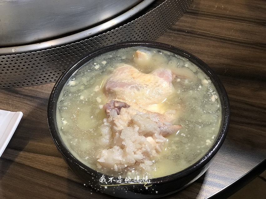 新莊人蔘雞,輔大人蔘雞,好吃人蔘雞推薦,台北人蔘雞,新莊生蠔,輔大生蠔,韓式海鮮部隊鍋,台北韓式海鮮部隊鍋,新莊韓式海鮮部隊鍋