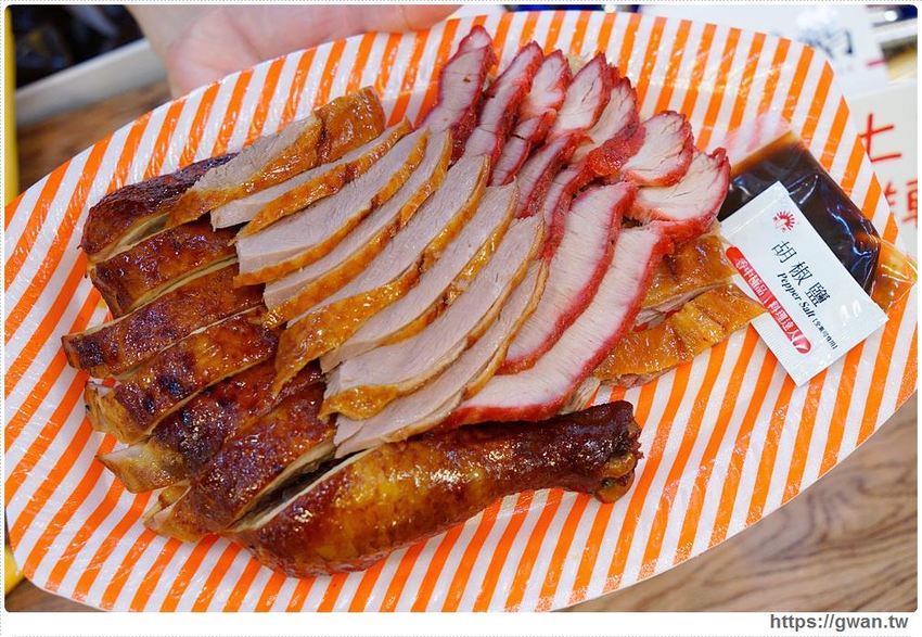 藏在市場裡，港式三寶一大盤只要150元，開店兩小時內賣光光！！