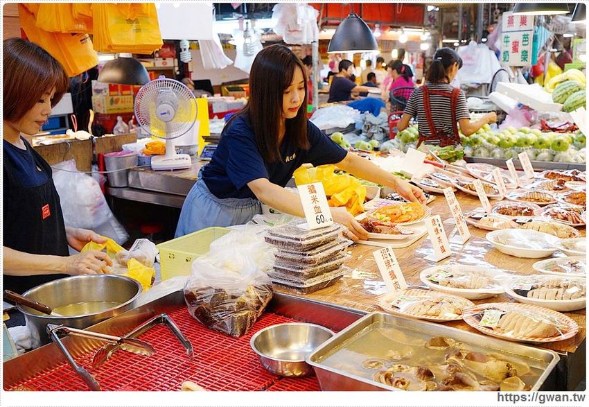 藏在市場裡，港式三寶一大盤只要150元，開店兩小時內賣光光！！