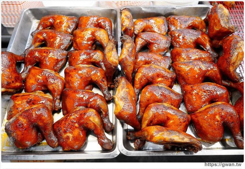 藏在市場裡，港式三寶一大盤只要150元，開店兩小時內賣光光！！