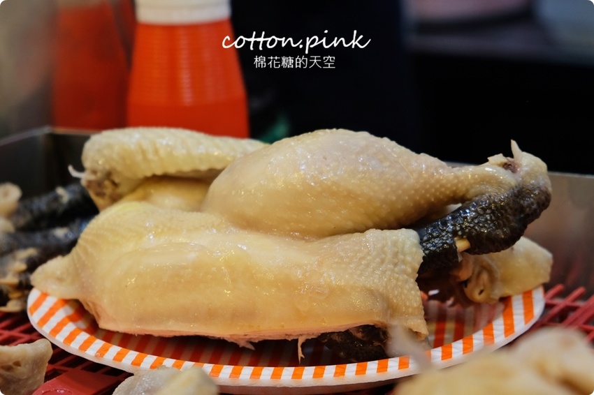 IG 最夯市場攤!台中北平黃昏市場朝日鵝不能不吃!鵝肉嫩嫩超多汁、烤雞腿焦糖色澤超誘人