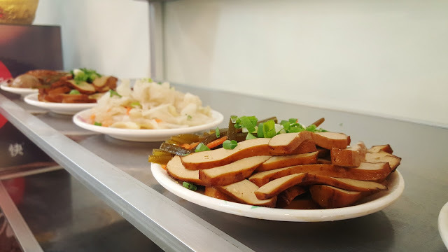 Food｜台南中西區｜50元刀削麵－平價美食滿足享受