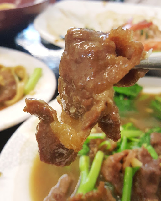 Food｜台南中西區｜50元刀削麵－平價美食滿足享受