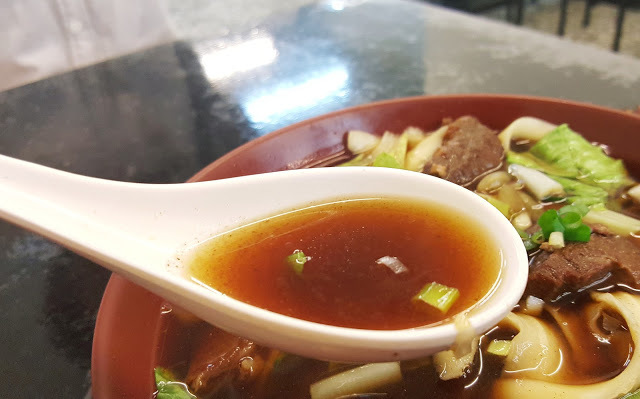 Food｜台南中西區｜50元刀削麵－平價美食滿足享受