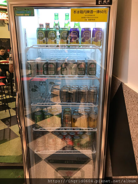 西門町美食推薦 午茶消夜好選擇 師園鹽酥雞(西門店) 有內用座位喔~