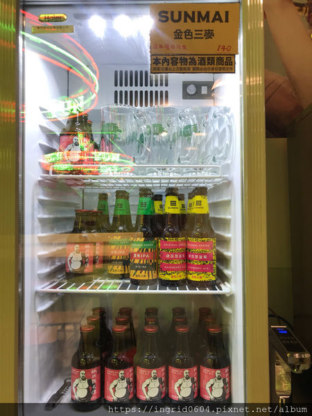 西門町美食推薦 午茶消夜好選擇 師園鹽酥雞(西門店) 有內用座位喔~