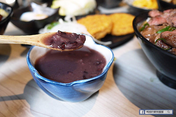 基隆廟口丼飯【小牛丁次郎坊x基隆廟口支店】基隆最強燒肉丼/基隆美食