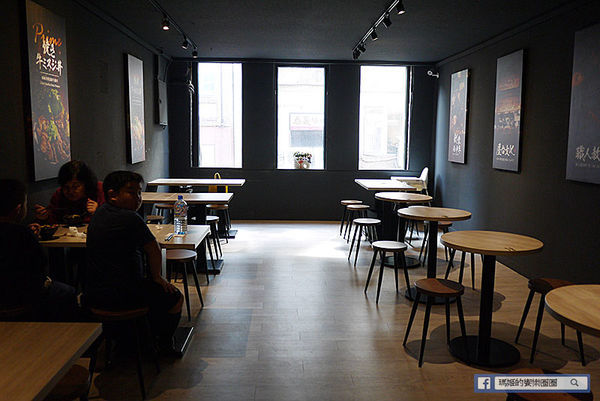 基隆廟口丼飯【小牛丁次郎坊x基隆廟口支店】基隆最強燒肉丼/基隆美食