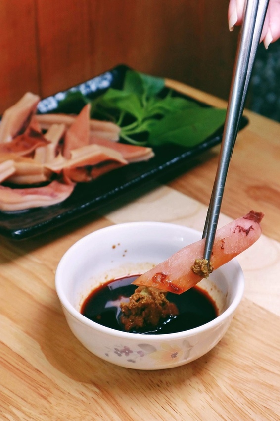 2019-08-27 12.37.18 1-01.jpg