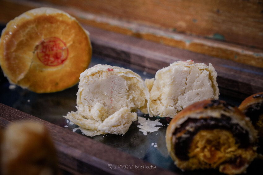 台中美食 威利與查理手作烘焙坊x魔王 台中北屯人氣烘焙坊 中秋月餅創意新口味 激辛肉脯 蛋黃酥冰乳捲 內文