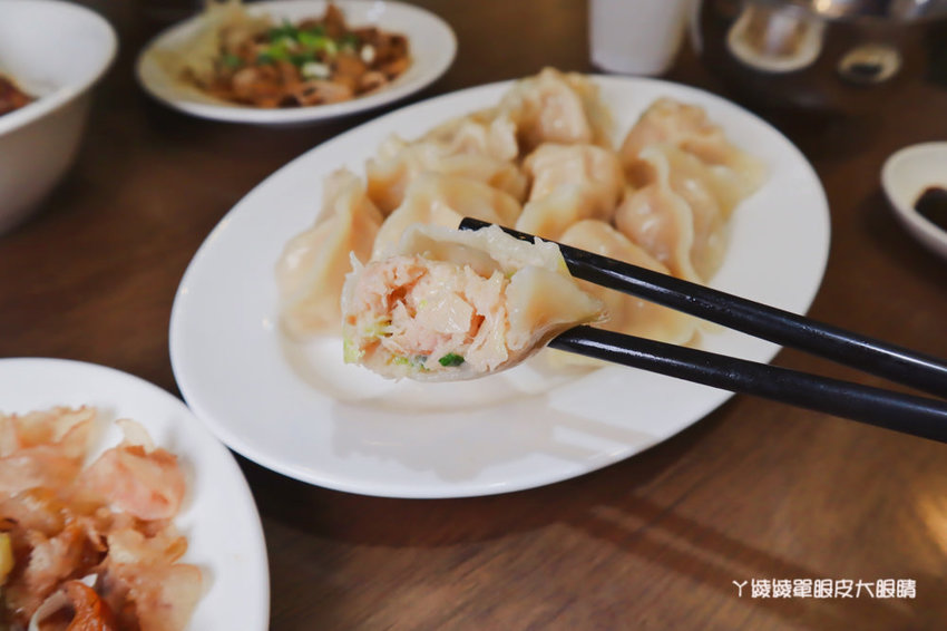 新竹牛肉麵推薦御噂醇汁牛肉麵館！獨家漢方配方湯頭、加麵加湯不加價，必點醇汁正宗滿漢牛肉麵