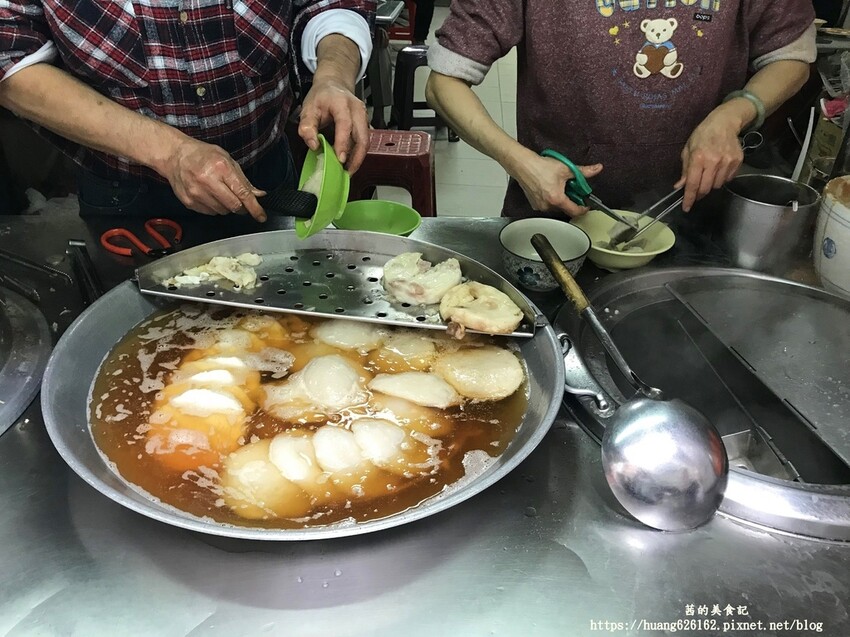 新北市三重區【新北三重區 】✨三重排隊老店『陳記肉圓.油粿』✖三重30多年老店 肉圓.油粿.肉粽.麵線 ✖三重美食 ✖三重文化