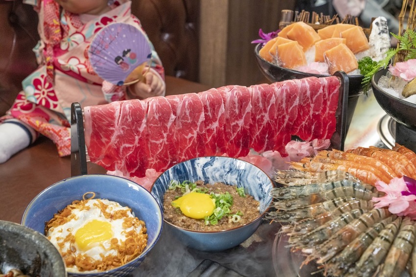 哞哞屋和牛燒肉專賣/算命的說我很愛吃 提供