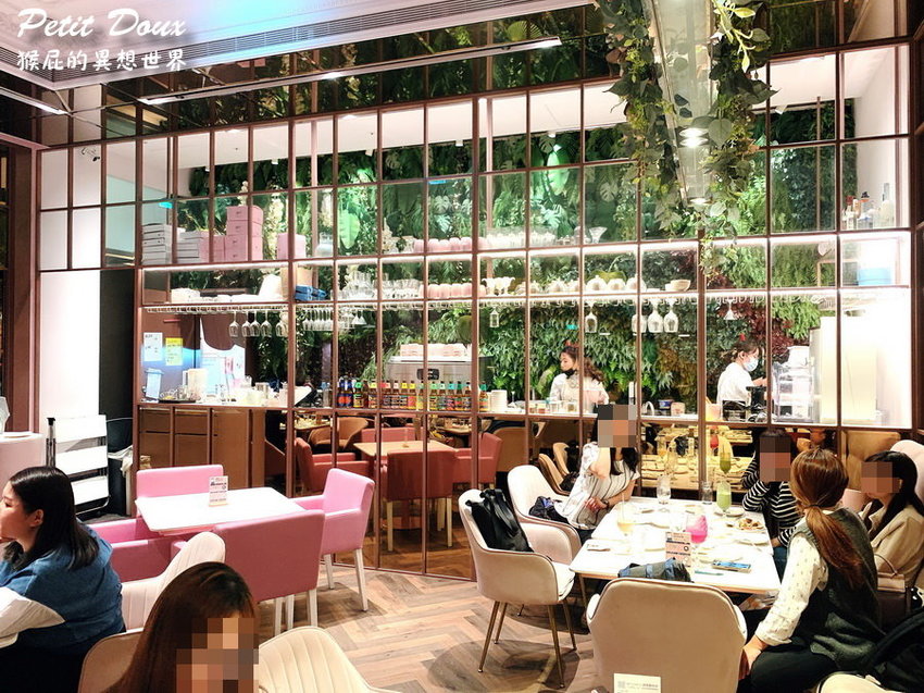 【台北車站】台北網美餐廳-petit doux微兜京站店!超夢幻粉紅色風格超好拍!義大利麵好吃、鬆餅會爆漿! @猴屁的異想世界