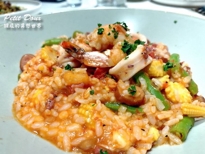 【台北車站】台北網美餐廳-petit doux微兜京站店!超夢幻粉紅色風格超好拍!義大利麵好吃、鬆餅會爆漿! @猴屁的異想世界