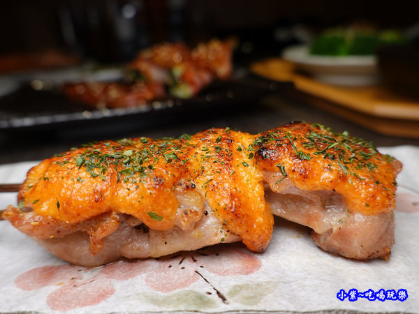 明太子雞腿串-大河屋居酒屋  (1).jpg