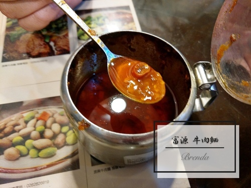 IMAG9361_mh1569242632667.jpg - 【蘆洲。牛肉麵】富源 牛肉麵  ︳半筋半肉、牛肉鮮嫩入口即化 清燉、紅燒湯頭鮮甜 用餐時間座無虛席 