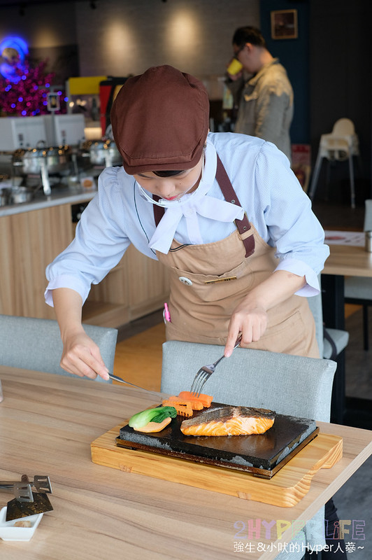 台中大里牛排,台中大里美食,台中美食,石板岩燒,鼎岩石板岩燒牛排 @強生與小吠的Hyper人蔘~