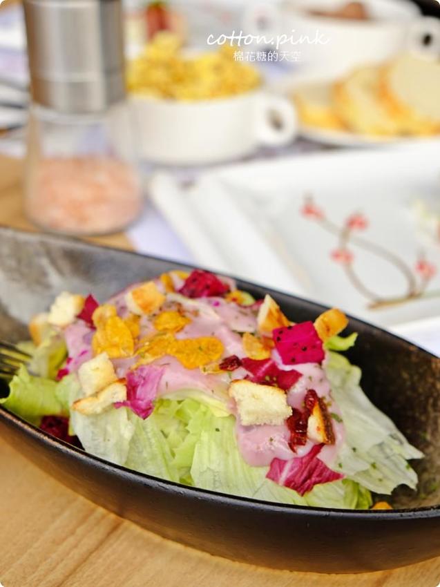 平實花費超豐富吃到飽大享受!台中大里鼎岩牛排高溫石板直接上桌烤牛排! 平實花費超豐富吃到飽大享受!台中大里鼎岩牛排高溫石板直接上桌烤牛排!