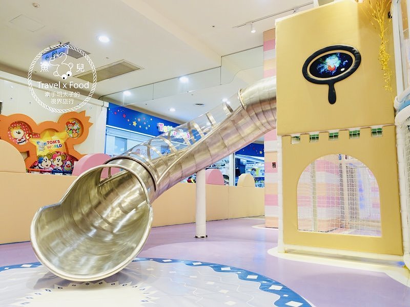 中和環球Kids建築樂園｜聲光科技互動設施，七大主題玩透透～ @魚兒 x 牽手明太子的「視」界旅行