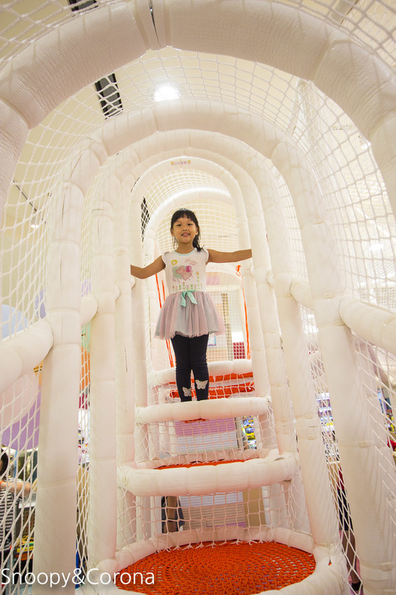 【親子樂園】Kid’s 建築樂園-夢想城體驗館~中和環球購物中心馬卡龍色調室內樂園,七大主題科技互動親子樂園