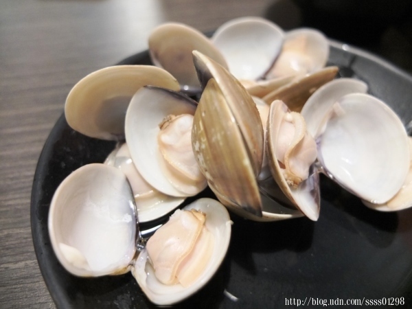 屏東火鍋推薦【鮮吉帕精緻鍋物(忠孝店)】肉控最愛!超值鍋物218元起 主打肉吃到飽 白飯/飲料/甜點無限量供應