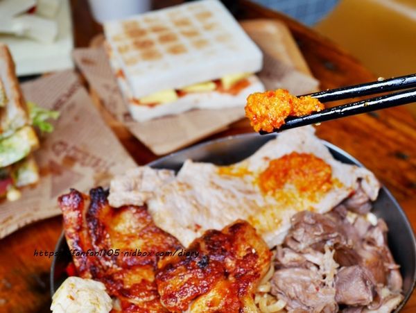 【三峽美食】富士商號Fuji(元祖店) #必吃古早味手作果醬吐司 #炒泡麵 #辣雞總匯吐司 #三峽早午餐 (13).JPG