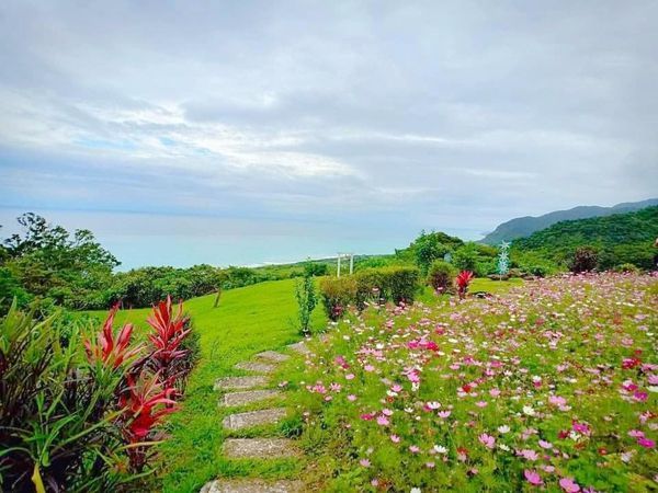 61189153_491408638084821_2106112985406636032_n