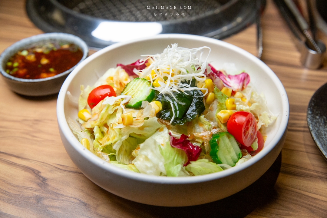 基隆狸小路燒肉25年老字號炭火燒肉!A5和牛海鮮套餐~基隆夜市旁享高品質肉品