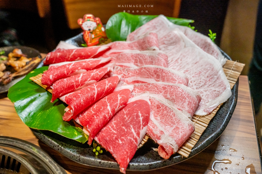 基隆狸小路燒肉25年老字號炭火燒肉!A5和牛海鮮套餐~基隆夜市旁享高品質肉品