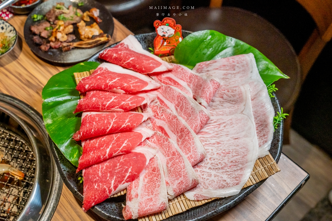 基隆狸小路燒肉25年老字號炭火燒肉!A5和牛海鮮套餐~基隆夜市旁享高品質肉品