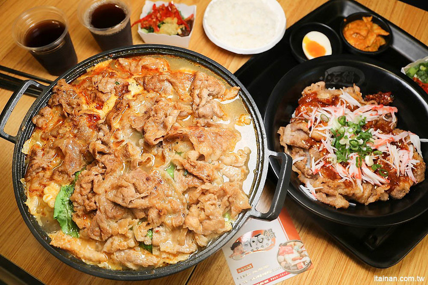 台南燒肉火鍋｜小石鍋文化店~燒肉?火鍋?傻傻分不清楚!!是燒肉也是火鍋的燒肉火鍋來了!!!還有白飯、飲料、霜淇淋無限供應!! - 台南好Food遊