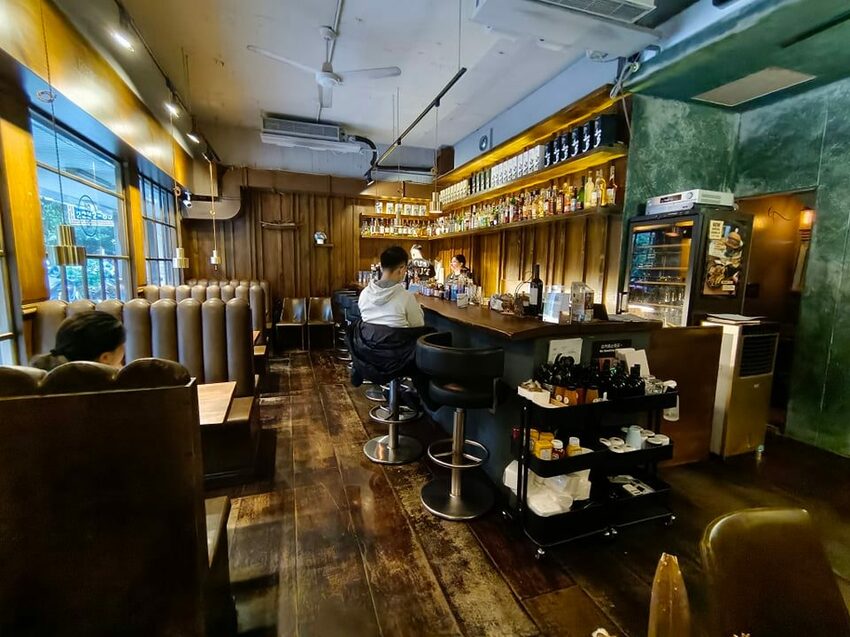 【新北.中和】永安市場站早午餐推薦。GURU HOUSE PARK NO.4早午餐+英式風格餐酒館