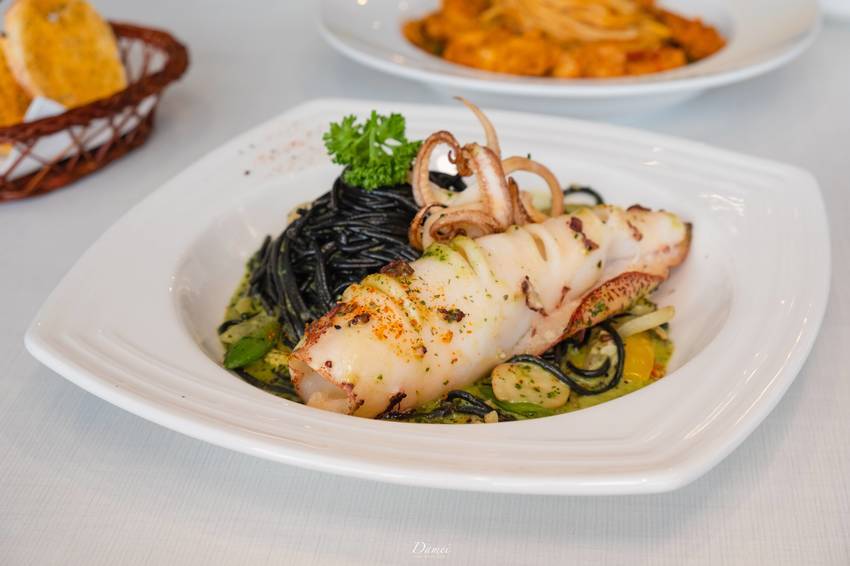 高雄鼓山｜好手義料理廚坊-巨蛋附近平價料理，聚餐新去處