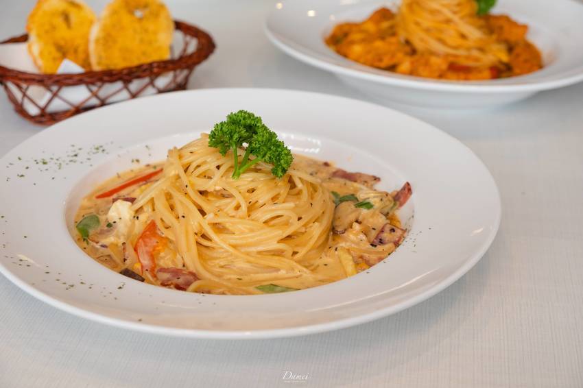 高雄鼓山｜好手義料理廚坊-巨蛋附近平價料理，聚餐新去處