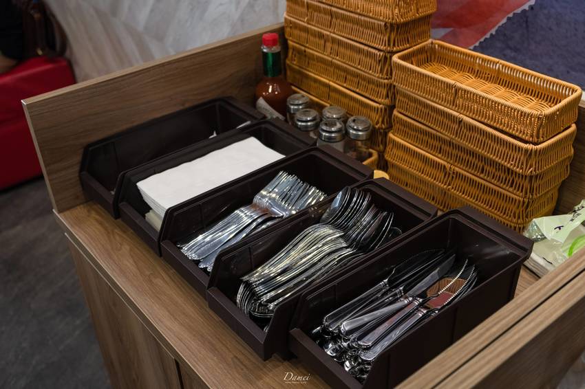 高雄鼓山｜好手義料理廚坊-巨蛋附近平價料理，聚餐新去處