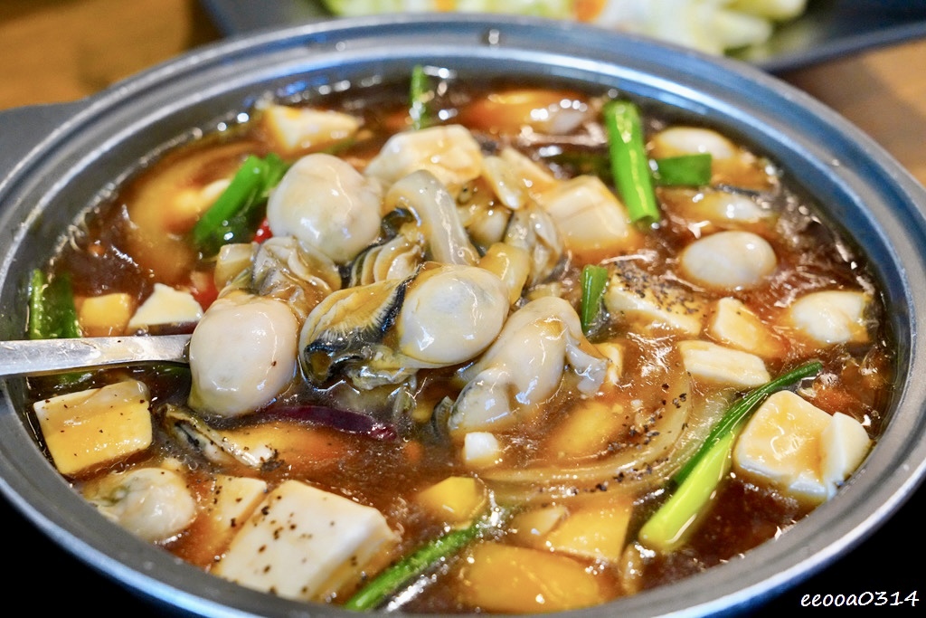 小琉球海鮮熱炒推薦|夏味鮮海鮮,新鮮澎湃大份量,聚餐好選擇! 小琉球海鮮熱炒推薦|夏味鮮海鮮,新鮮澎湃大份量,聚餐好選擇!