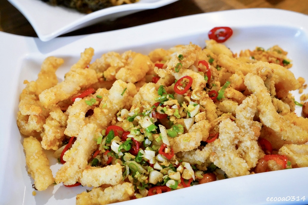 小琉球海鮮熱炒推薦|夏味鮮海鮮,新鮮澎湃大份量,聚餐好選擇! 小琉球海鮮熱炒推薦|夏味鮮海鮮,新鮮澎湃大份量,聚餐好選擇!