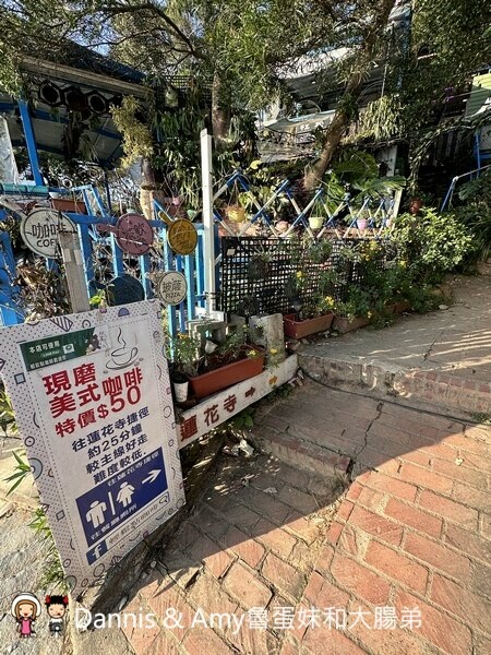 竹北運動好去處︱鳳崎落日步道 （天德堂步道、蓮花寺步道）健行去看夕陽跟戰車~中場休息來杯飲料剛剛好！ - Dannis Amy魯蛋妹大腸弟︱美食旅遊生活